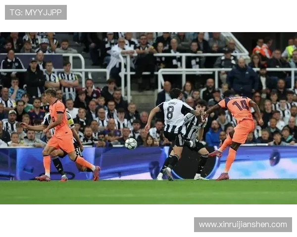 小西蒙尼谈攻破那不勒斯球门的挑战：情感交织与困难并存